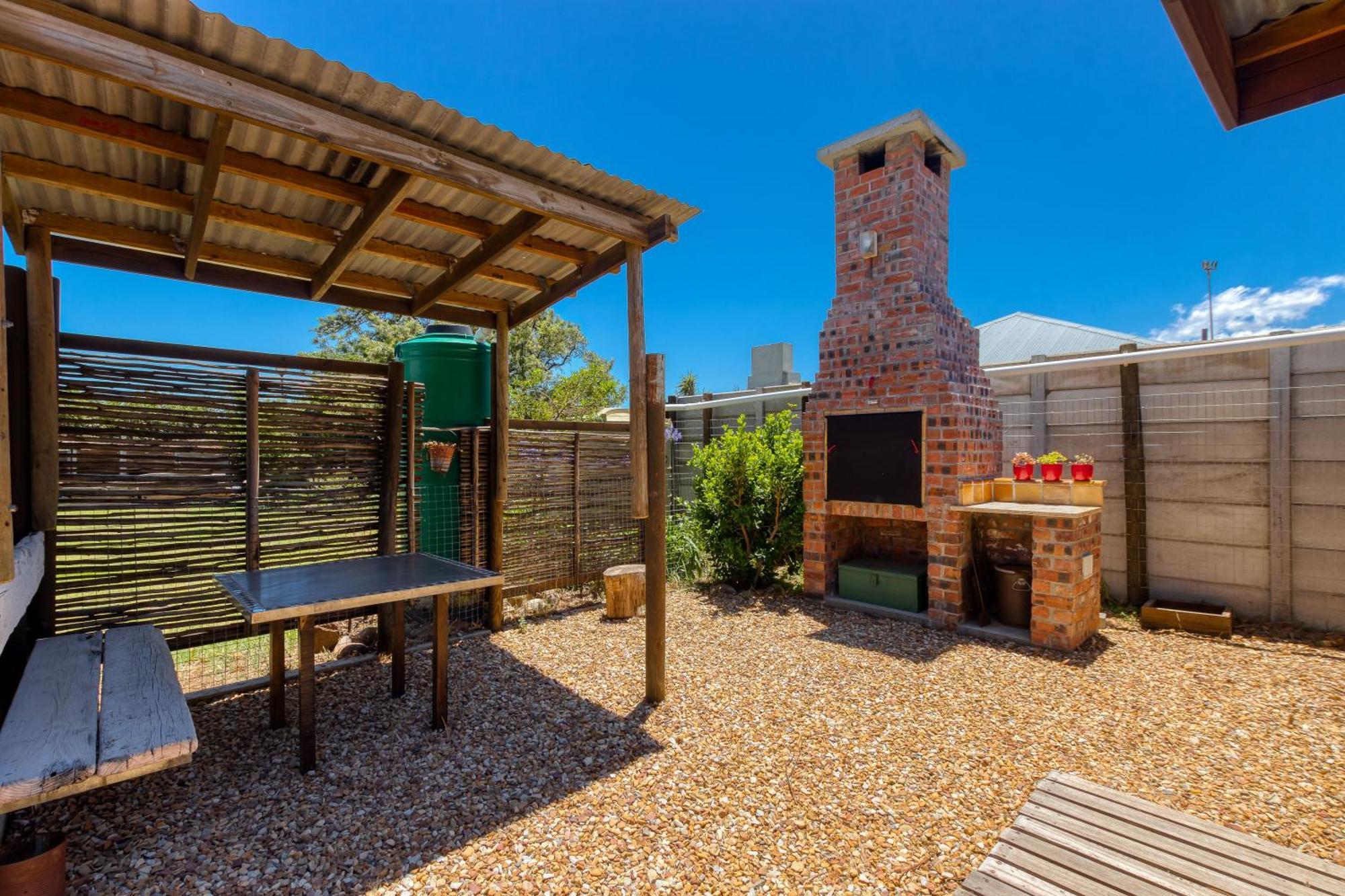 Homestay The Yard Gordons Bay