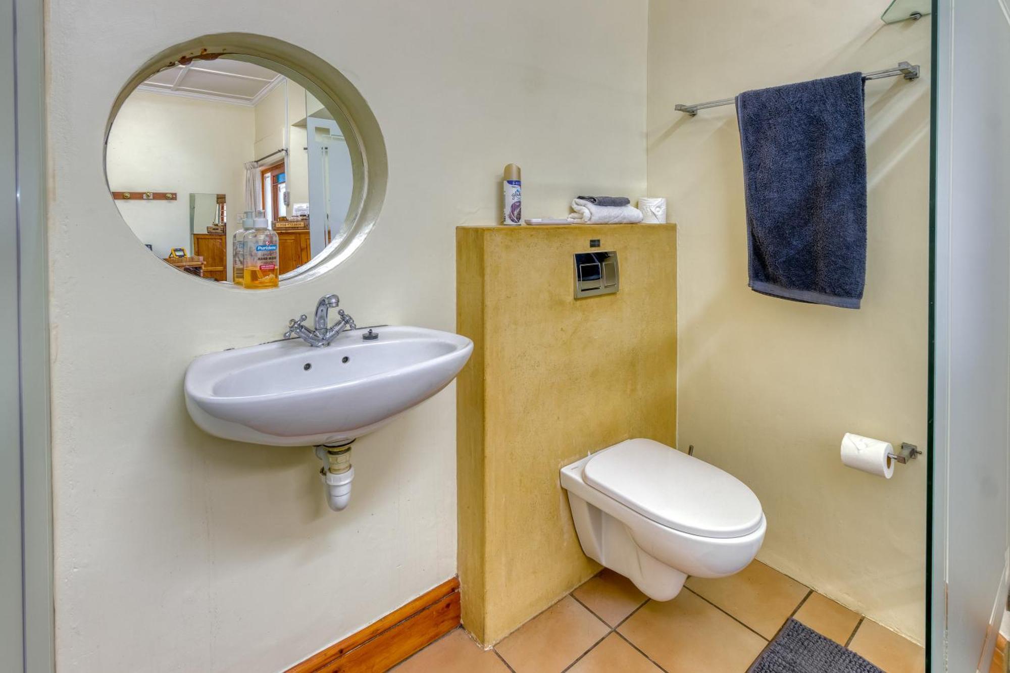Homestay The Yard Gordons Bay